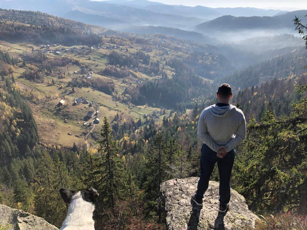 La Noi La Munte Villa Matisesti Luaran gambar